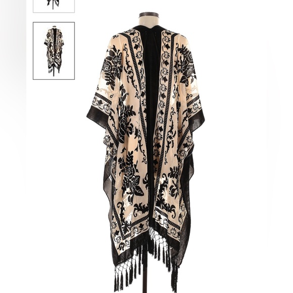 Velvet Burnout Fringe Kimono. Bohemian - Picture 10 of 13